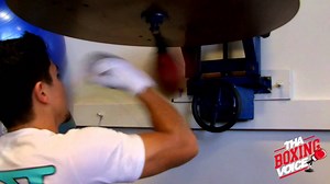 JoJo Joseph Diaz doing speed bag training