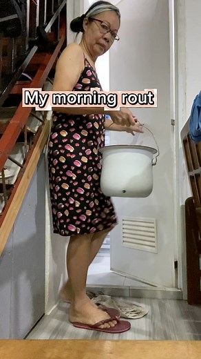 Abtik limpyo sa arinola ,segregate dyon sa dirty clothes into machine and hand wash,multi tasking tirada,,,#tinivlog | Mila Escala