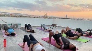 ¡Acompáñanos en esta clase de yoga! ¡Te va a encantar! 🤩 | Anahata by Shito