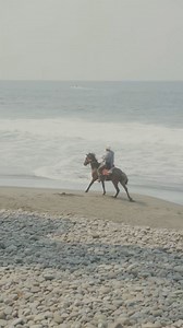 4.8K views · 128 reactions | Segundo día de competencia con los mejores surfistas junior del mundo en las olas de La Bocana y El Sunzal en El Salvador   @diegopy1 Mira los Highlights completos en surfinglatino.com #SurfingLatino #SurfCity #ElSalvador #ISAWorlds #CulturadeSurf Surf City El Salvador Travel International Surfing Association | Surfing Latino | Facebook