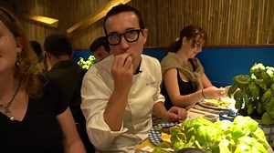 8.1K views · 57 reactions | Da Presepe Napoletano di Sorbillo in via dei Tribunali 359 puoi gustare un'ottima colazione internazionale! Tra i tavoli del locale, insieme a un gruppo di turisti, abbiamo incontrato Gino Sorbillo che ci ha invitato ad assaggiare la sua idea di colazione! Enjoy the real international breakfast, enjoy Napoli  #sorbillo #grandenapoli #internationalbreakfast | Grandenapoli.it | Facebook