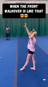 When the front walkover is on point 😱😱 #tyflipzz #tream #cheerleader #cheerleading #gymnastics #tumbling #keepgoing #frontwalkover #nevergiveup | TyFlipzz