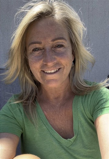 Lisa Browne on TikTok