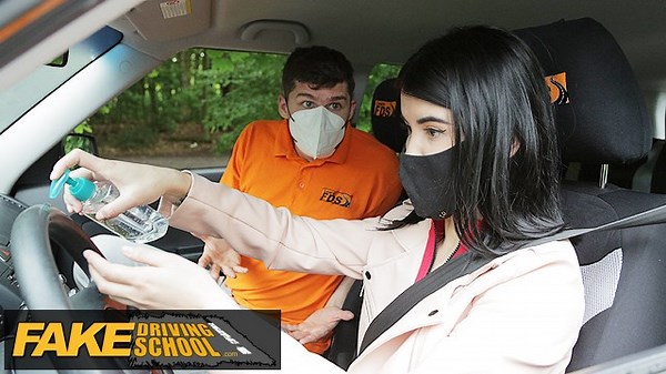 Driving School Lady Dee sucks instructor’s disinfected burning cock