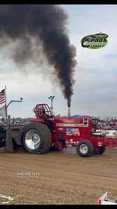 “Hoosier Hooker” Hot Farm Tractor pulling with the Pro Pulling League at the Scheid Diesel Extravaganza in Lyons, IN! #ProPulling #PoweredByScience #TractorPulling #Motorsport | Thurston Pulling Photos