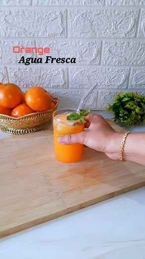 Orange Agua Fresca 🍊😍 #aguafresca #orange #foodporn #aguasfrescas #buzzfeedfood #fruit #foodbeast #snacks #foodnetwork #agua #yahoofood #explorepage #tacos #easycookingwithkavita #summer #viral #juice #refreshing #summerdrinks #orangejuice #juicewrld #mocktails #drinks #drink #healthy #drinkporn #trending #reels #reelsinstagram [ agua, agua fresca, aguas frescas, healthy, juice, drink, summer, recipe, mexican, fruit ] Keep Following @easycookingwithkavita ❤️ | Easy Cooking With Kavita