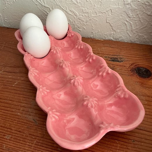 Hand Painted Ceramic Egg Holder Crate: Pink Glazed Pottery Plate, Holds 12 Eggs - Etsy