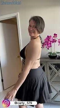 Curious Carly ~ Plus Size Curvy Model ~ Bio & Facts