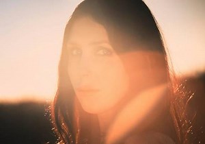 CHELSEA WOLFE: ascolta il nuovo singolo "Diana" da "Dark Nights: Death Metal Soundtrack"