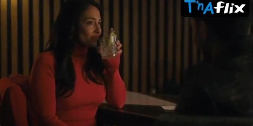 Nicola Correia Damude Sexy Scene in Skymed