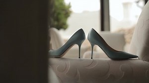 chaussures de mariage pour mariée : vidéo de stock (100 % libre de droit) 15029116 | Shutterstock