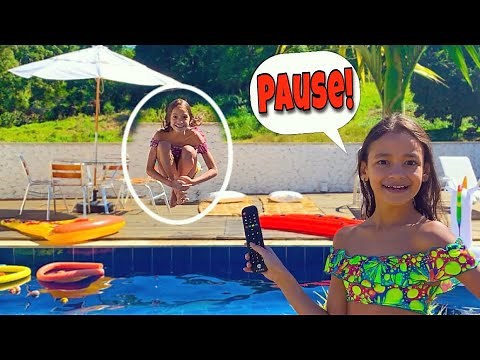 POOL CHALLENGE CHALLENGE - MILLENA AND MANU MAIA