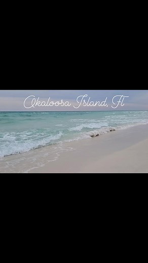 5:00pm on beautiful Okaloosa Island ❤️ #barefootweddings #fortwaltonbeach #okaloosaisland #foryou #gulfcoast #floridabeachwedding #vowrenewal #destinationwedding #emeraldcoast #getmarriedbarefoot | Barefoot Weddings®