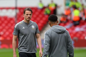 Sheffield United boss doubles down on his efforts to keep Sander Berge