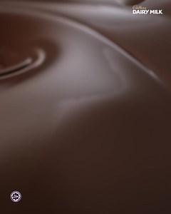 Made with a glass and a half of milk, Cadbury Dairy Milk gives you the taste of smooth, creamy melt-in-your-mouth goodness. Goodness that melts your heart. | Cadbury Dairy Milk