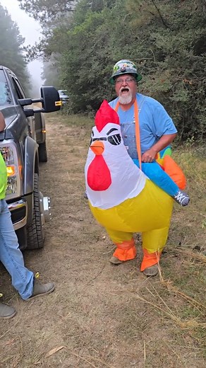 Come on Kelly ride that chicken #CapCut #cuttingedgelogging #kelly #fypchallenge | Loader lord