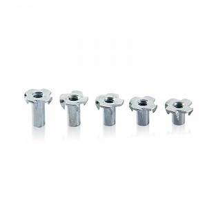 [Hot Item] M4 M5 M6 M8 M10 DIN1624 Carbon Steel Four Claw Nuts
