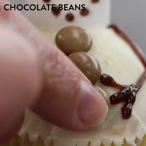 Tips & tricks to step up your baking game this Christmas! 🎄 | Craft Factory