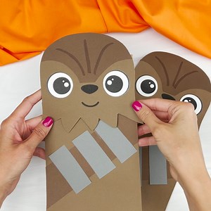 3.9K views · 18 reactions | 癩 Chewbacca Puppet Craft ✂️ Get the template on the blog | Simple Everyday Mom | Facebook