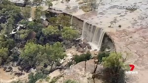 The wet season didn't deliver for the outback or North Queensland, but unusual April rains have graziers grinning and dams filling. There's localised flooding from Longreach to the coast, as some areas got their heaviest rain in more than two decades. 7NEWS at 6pm. More local news: 7news.com.au/news/qld #qldpol #7NEWS | 7NEWS Brisbane
