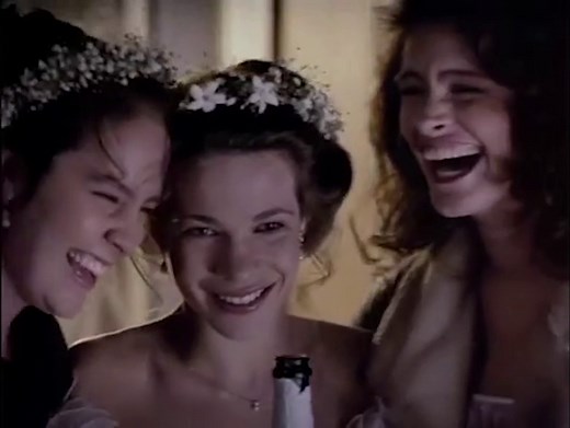 Julia Roberts stars in romantic comedy 'Mystic Pizza' from 1988