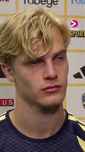 Those eyes you only see in Eastern European gay porn 😭😭
