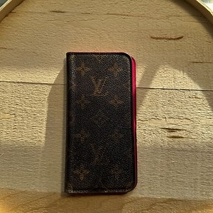 Louis Vuitton Monogrammed iPhone Case (No Plus size)