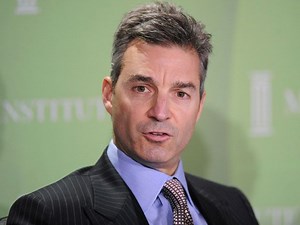 Yahoo investor Third Point presses for immediate replacement of CEO Scott Thompson