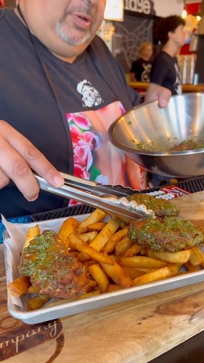 18 reactions | Our June app special is here! This month, feast on the SOUTHERN TWANG: fried green tomatoes and classic fries tossed in herb pesto, goat cheese, pickled red onions, roasted pepper aioli. | Boston Burger Company | Facebook