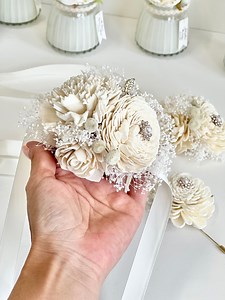 Ivory Sola Wood Flower Corsages and Boutonnières Set, Wrist Corsage, Rustic Corsage, Bridesmaids Corsage, Bridal Bracelets, Corsage for Mom - Etsy