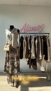 ✨ NEW CO en approche ✨ Bientôt disponible en ligne & dans vos boutiques Alive 😍 👉 La liste complète des magasins est en bas de notre site : alivestore.fr #AliveStore #NewCo #FashionAddict #AliveGirls | ALIVE - Prêt à porter
