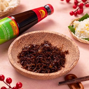 3.3K views · 40 reactions | CHÀ BÔNG CHAY TỪ NẤM BÀO NGƯ    Đối với món chay, TasteShare thường sử dụng dầu hào chay để món ăn trở nên thơm ngon và bắt mắt  Từ đó những món ăn tưởng chừng như đơn giản cũng trở nên hết sức ngon miệng và hấp dẫn  #LeeKumKee #dầuhàochay #mónchay | TasteShare | Facebook