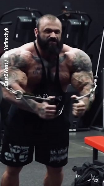 Russia's 'monstrous bodybuilder' eats 108 pieces of sushi after workouts
