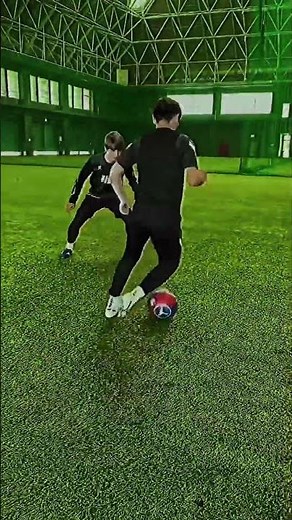 skills 🥶 #football #soccer #fcmobile #neymar #skills