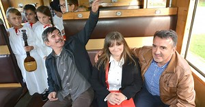 'Vlak u snijegu' opet na pruzi: U njega sjeli slavni junaci filma