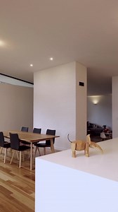 Designing for BAL-40 bushfire zones can be both stylish and functional. Architect: BB Architects Fabricator: MJ Architectural Windows & Doors #architecture #residential #newhome #windows #doors #australianmade #vantagewindowsau #elevatealuminiumsystems #thermalheart | AWS Australia