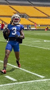 Damar Hamlin. 💪 Back in the Burgh. 🖤💛 | Fox 53 Pittsburgh