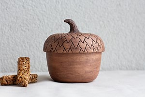 Handmade Ceramic Acorn Box, Acorn Salt Cellar, Sugar Bowl, Rustic Storage Box, Nuts Storage, Kitchen Storage, Acorn Jar, Pinch Bowl - Etsy