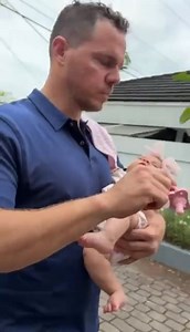 3.5M views · 78K reactions | Rumbo a su cita de 2 meses 凉 Francesco y Raffaella… una escena que me derrite el corazón  #fblifestyle | Francisca | Facebook