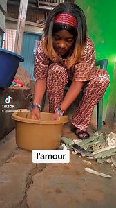 1.5K views · 26 reactions | La fille du village si Hein 藍藍藍 | New Rindas Tigresse | Facebook