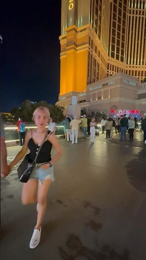 Las Vegas Magic: Attract Stunning Women This Trip! #shorts