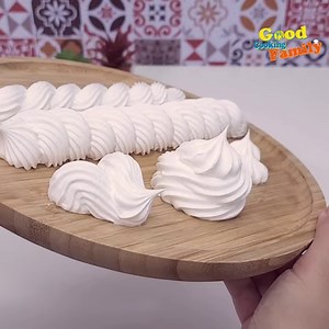 11K views · 87 reactions | Turn 1 carton of heavy cream into beautiful, delicious homemade whipped cream! | Good Cooking Family | Facebook