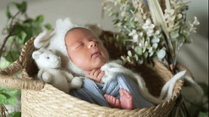 Die Szene, in der ein 8: Stockvideos & Filmmaterial (100 % lizenzfrei) 3473604877 | Shutterstock