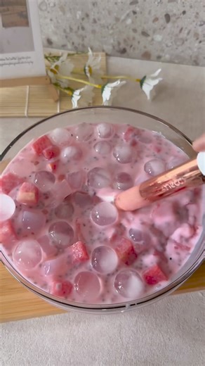 2.6K views · 15 reactions | perfect for iftar! ✨es semangka susu! creamy and refreshing  ingredients watermelon  nata de coco sago 﫧 basil seeds watermelon syrup evaporated milk ice 流 Great content by IG kharisma.pc . follow me for more easy recipes #semangka #watermelon #ice #drinks #takjil #sago #ramadhankareem | smoothieweightloss.guide | Facebook