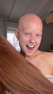 My coachella hair from day 3 of weekend 2 was my favorite so far, I definitely identify as a red head lol This wig is from @nuolawigs | Emmy Combs