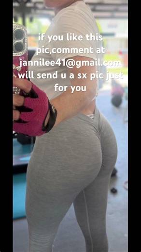 Naked wife, no panties, esposa sexy, nice ass