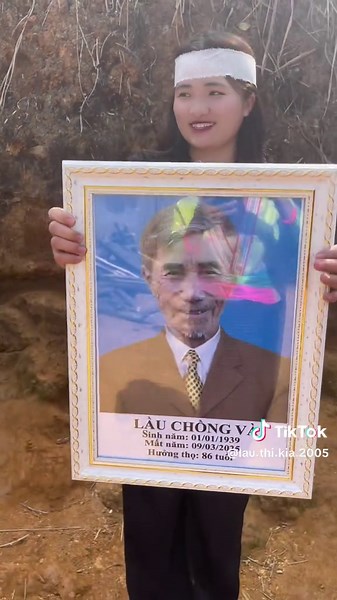 Lầu Thị Kía trên TikTok