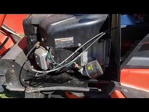 Simplicity Conquest Lawn Tractor