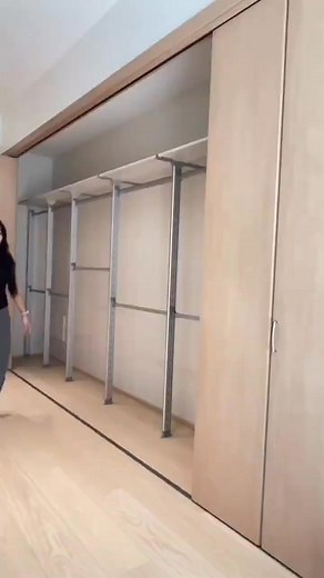 43K views · 205 reactions | Hệ rack tủ áo âm tường này nhìn tiện ích quá, mẫu này ở mình chưa thấy có các bác nhỉ. Cánh lùa gấp thì dùng nhiều rồi. #Canhtuluagap #Tuaothongminh #Phukientuao #Phukienthongminh #Shopnghemoc | Module PK | Facebook