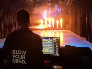 Want to organize a BIG ASS LIVESTREAM but don't have an AWESOME LOCATION? No problemo! We got you covered with professional lights, music and of course special effects. 😎 You can offer your audience the stream they will remember. 🤩 Our 300 m2 MAGICDOME will be available as a livestream location. 🎉 For more information, questions or possibilities, please send us a PM or contact us via info@magicfx.eu ARE YOU READY TO BLOW MINDS? 🤯 | MAGIC FX